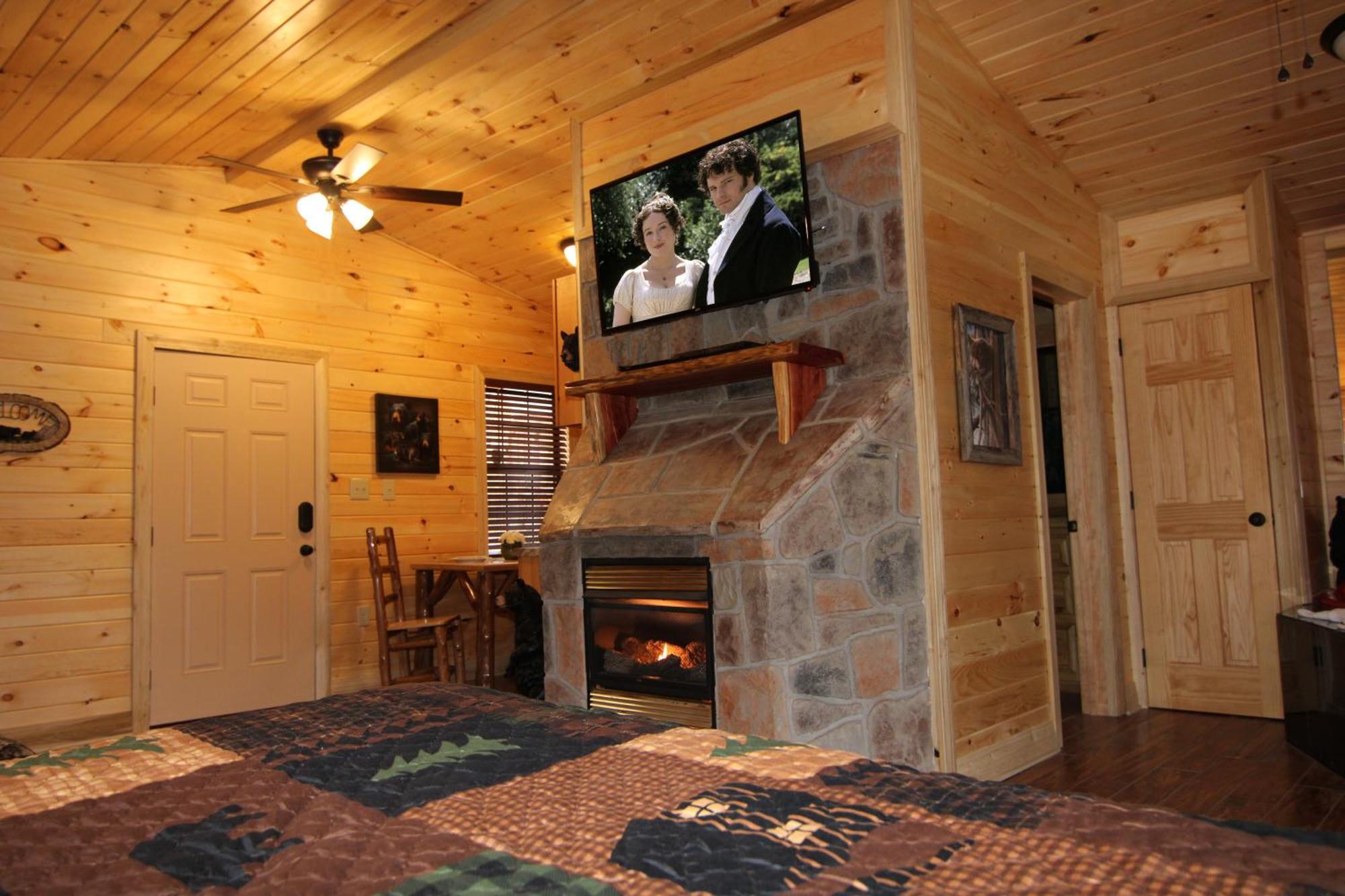 Mountain Magic Villa Gatlinburg Room photo